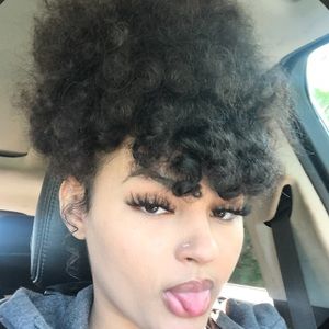 Meet your Posher, Mariah